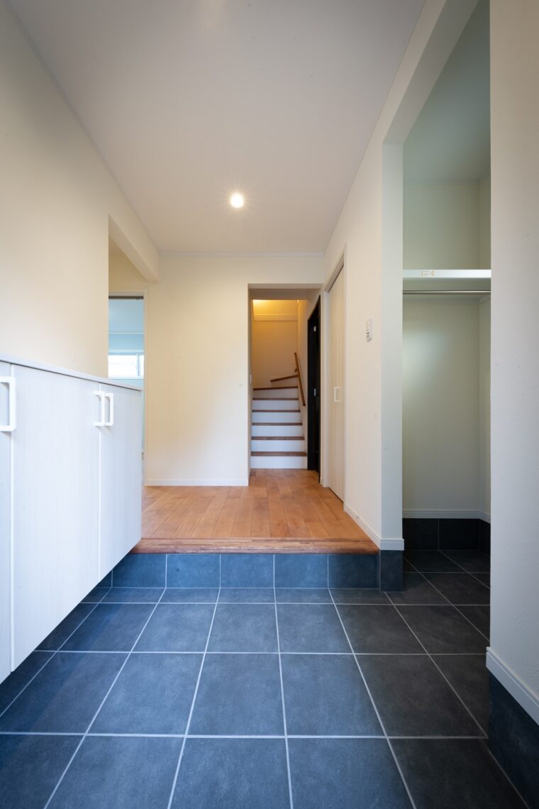 開放的な2階のLDK、自然素材をふんだんに使ったお家　【静岡注文住宅　事例】